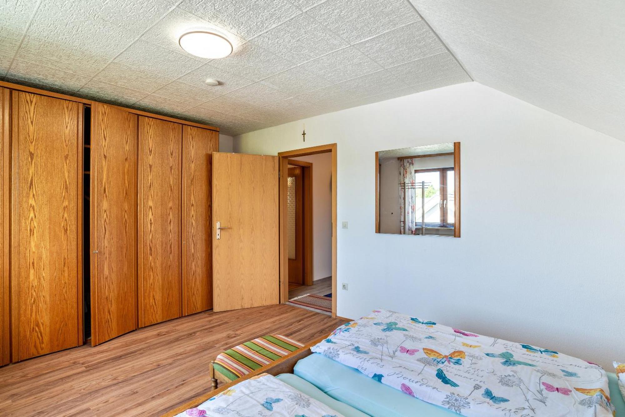 Apartament Haus Guenter Und Valeria Gossersweiler-Stein Zewnętrze zdjęcie